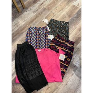 Lularoe XS/XXS skirt tee bundle priced too sell NWT/NWOT